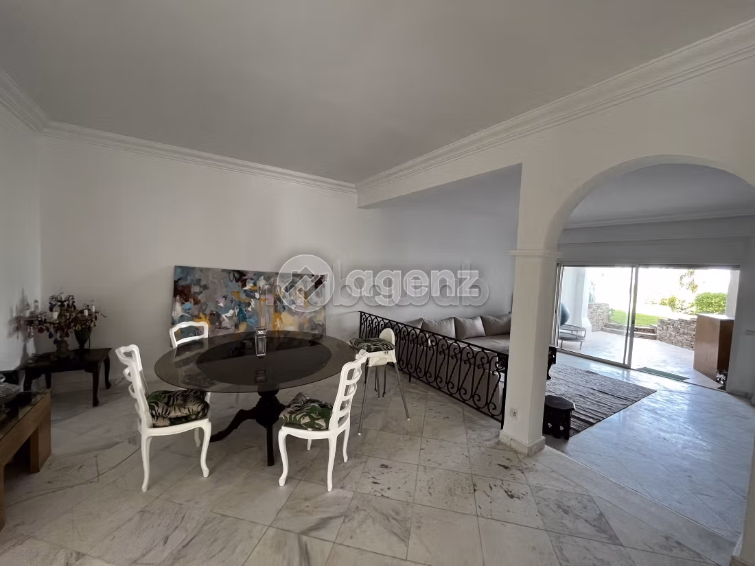 Villa à vendre 244 m², 4 chambres Tamaris Dar Bouazza