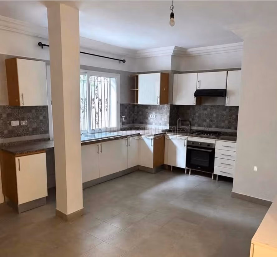 Location Villa s5 with garden Chotrana 2