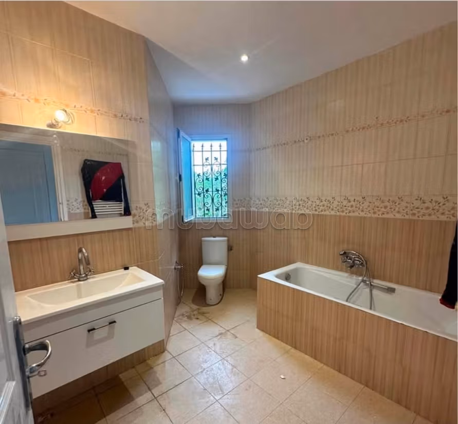 Location Villa s5 with garden Chotrana 2