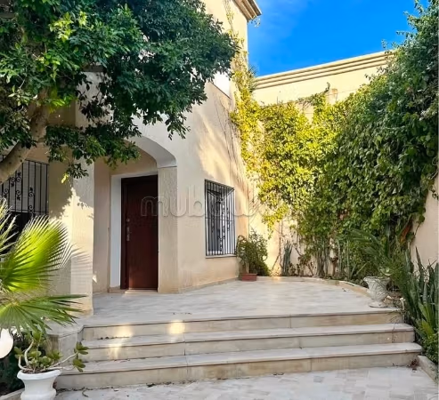 Location Villa s5 with garden Chotrana 2