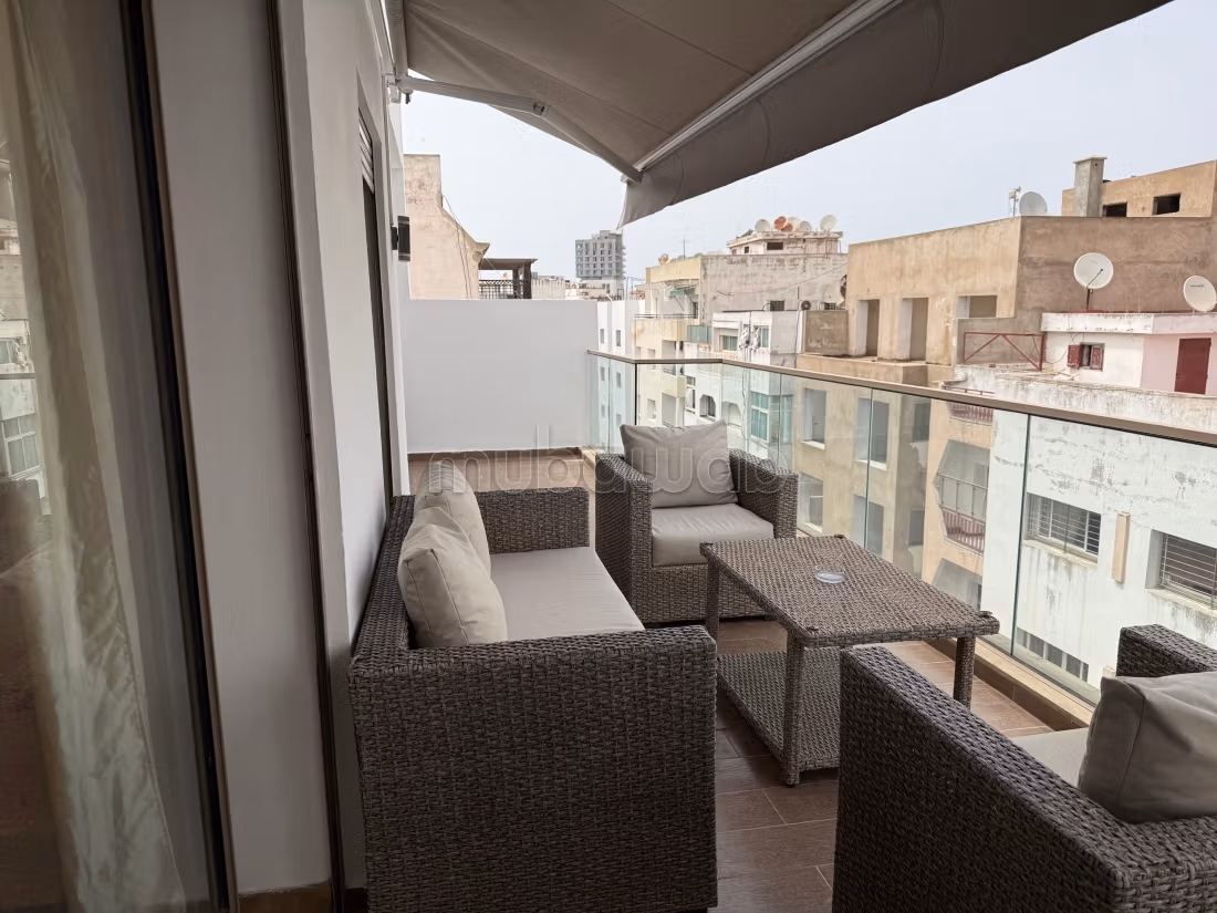 Bel appartamento con 2 camere a Maârif