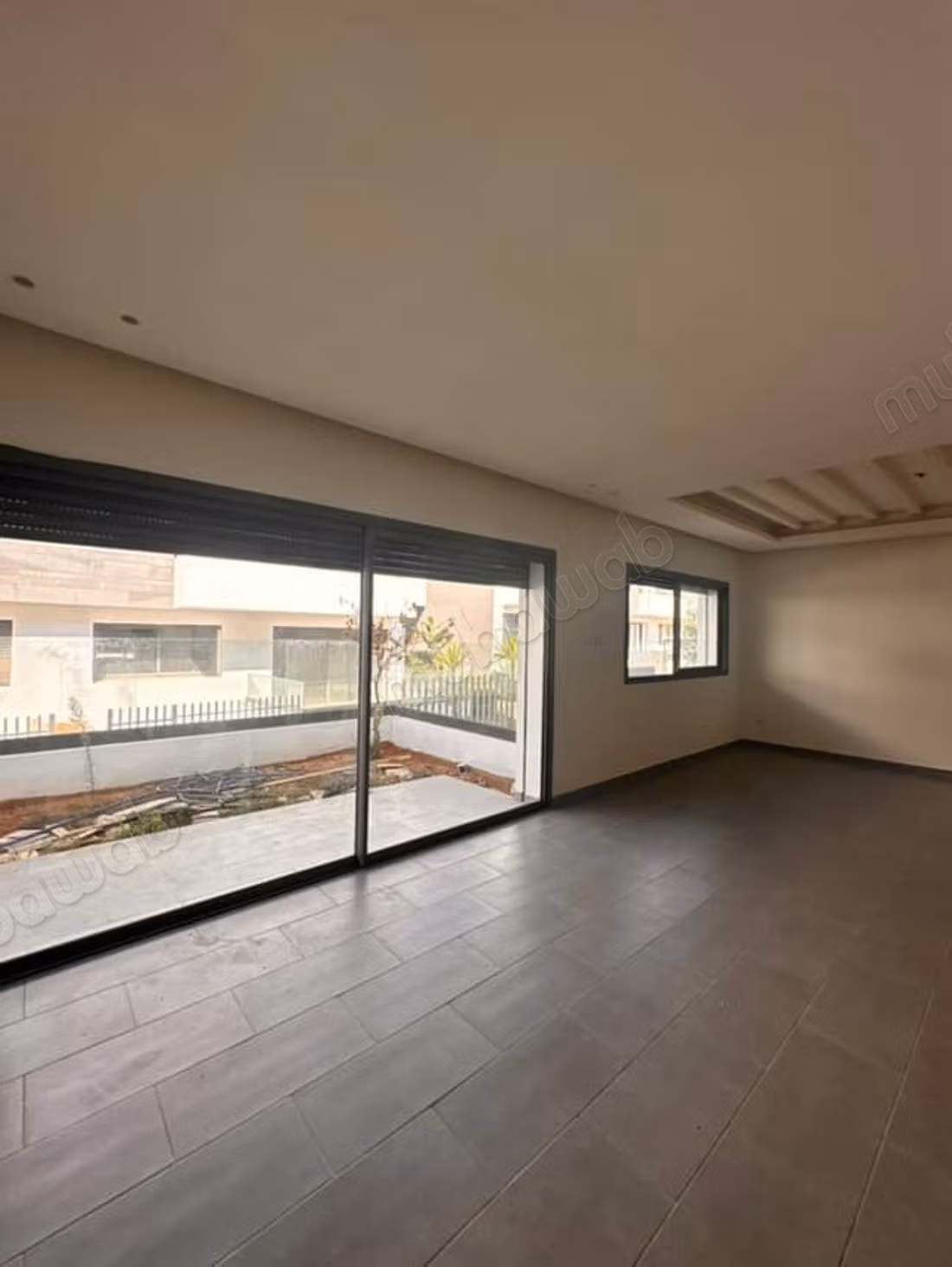 Triplex neuf à louer