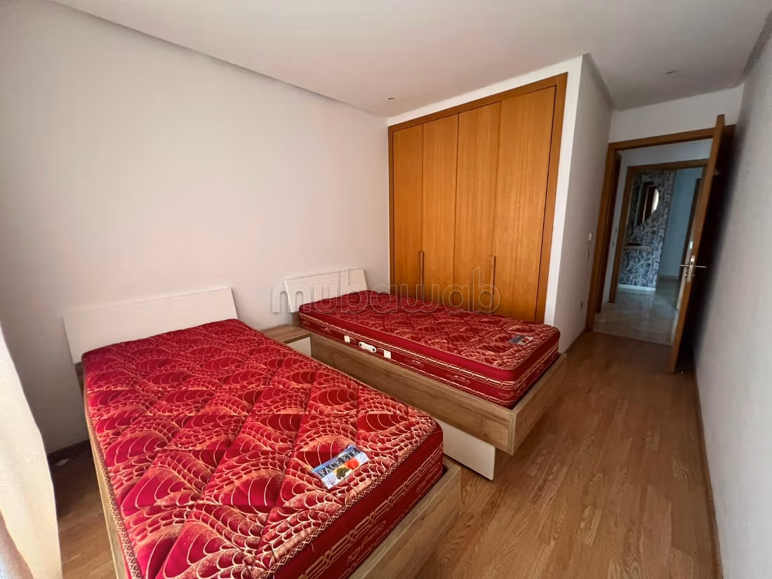 Appartamento eccezionale in affitto a Eagle Hills