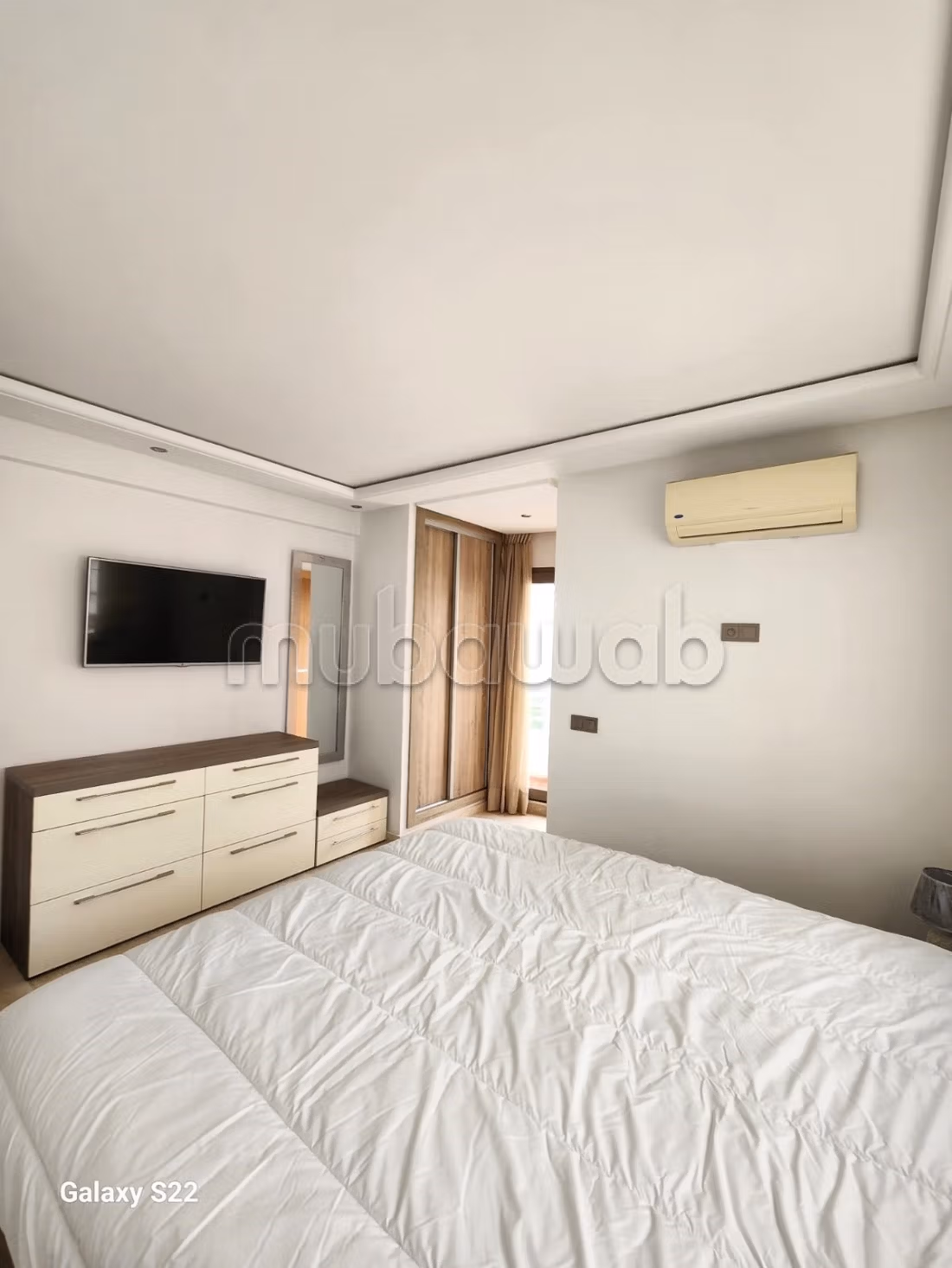 Luxe Gemeubileerd Appartement van 73m2 in Q. Val Fleury