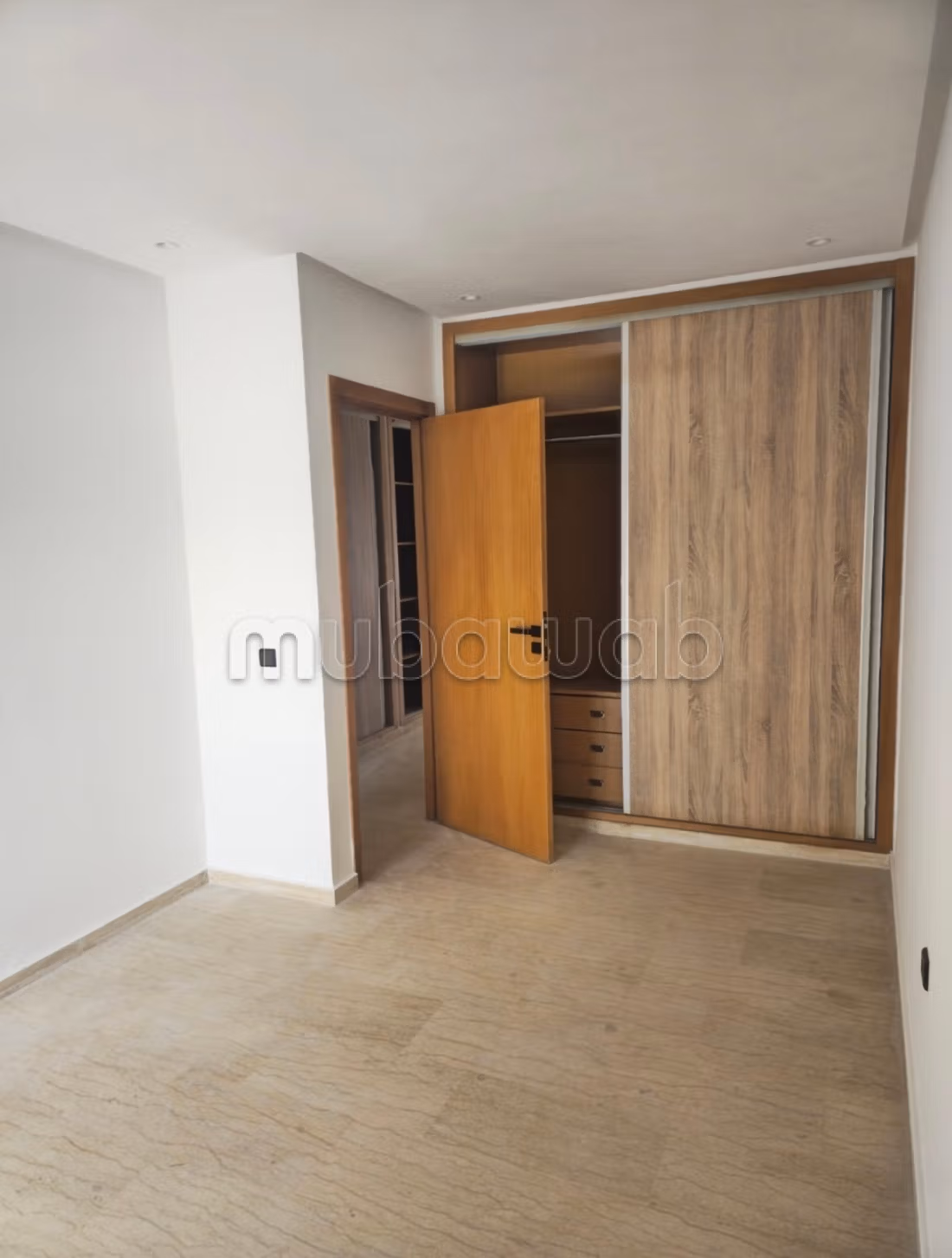 New high-end apartment for rent in Souissi
