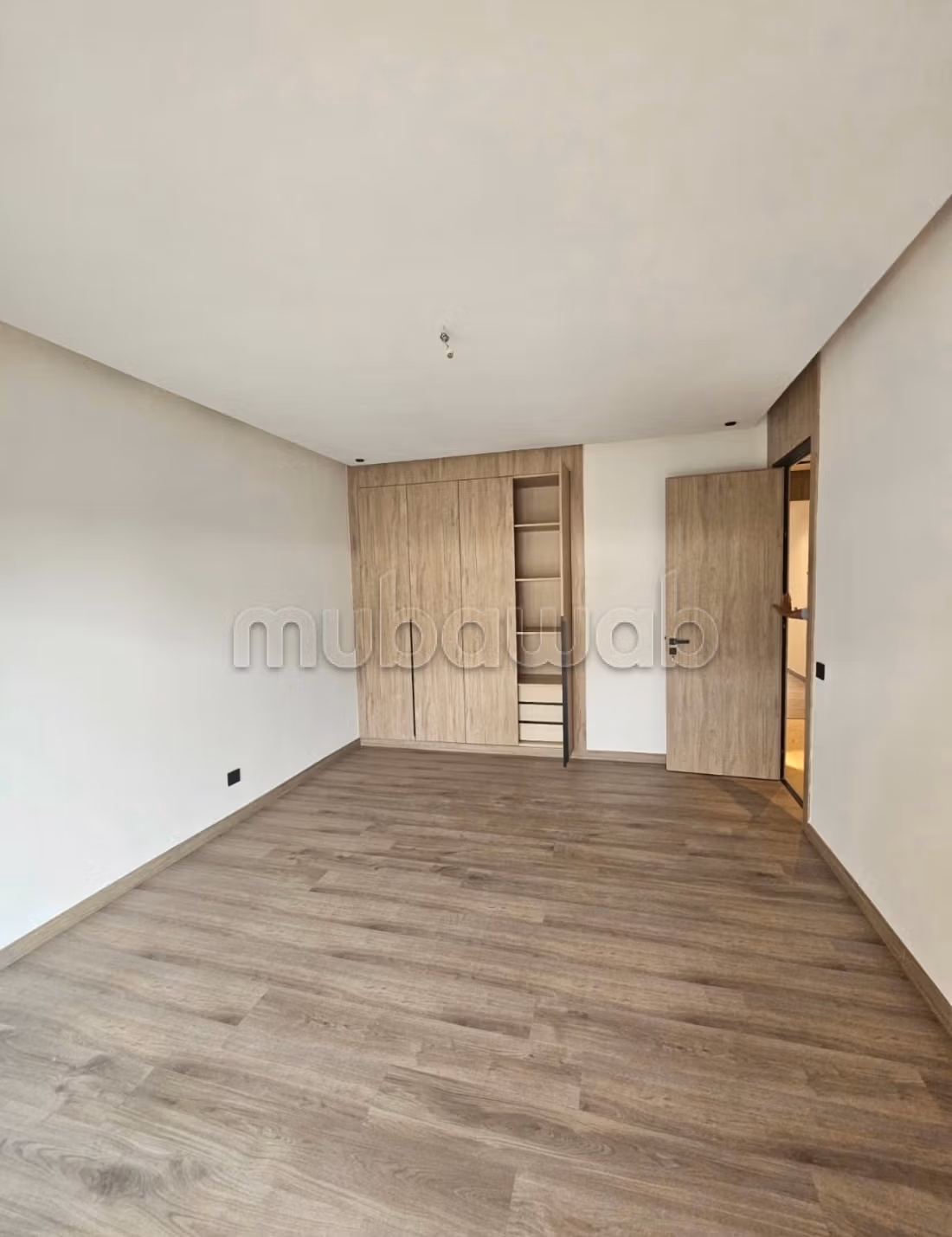 New high-end apartment for rent in Souissi