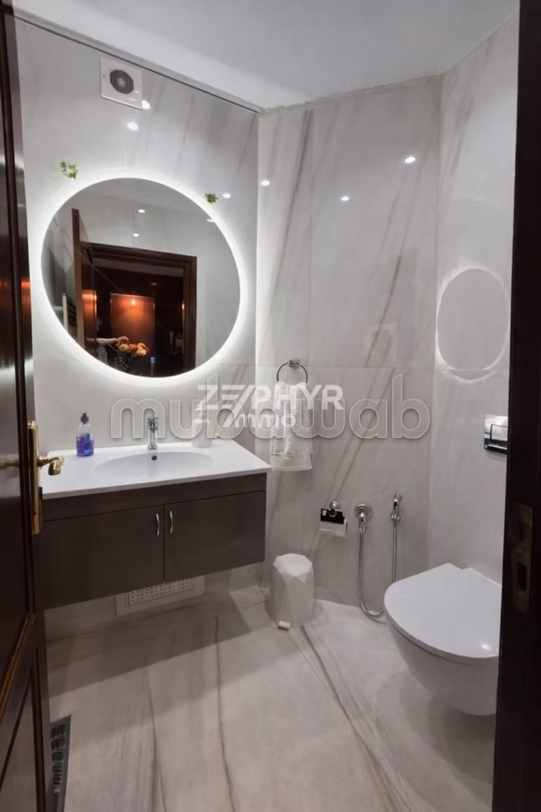 For rent Furnished S3 apartment at the Lakeside 1
