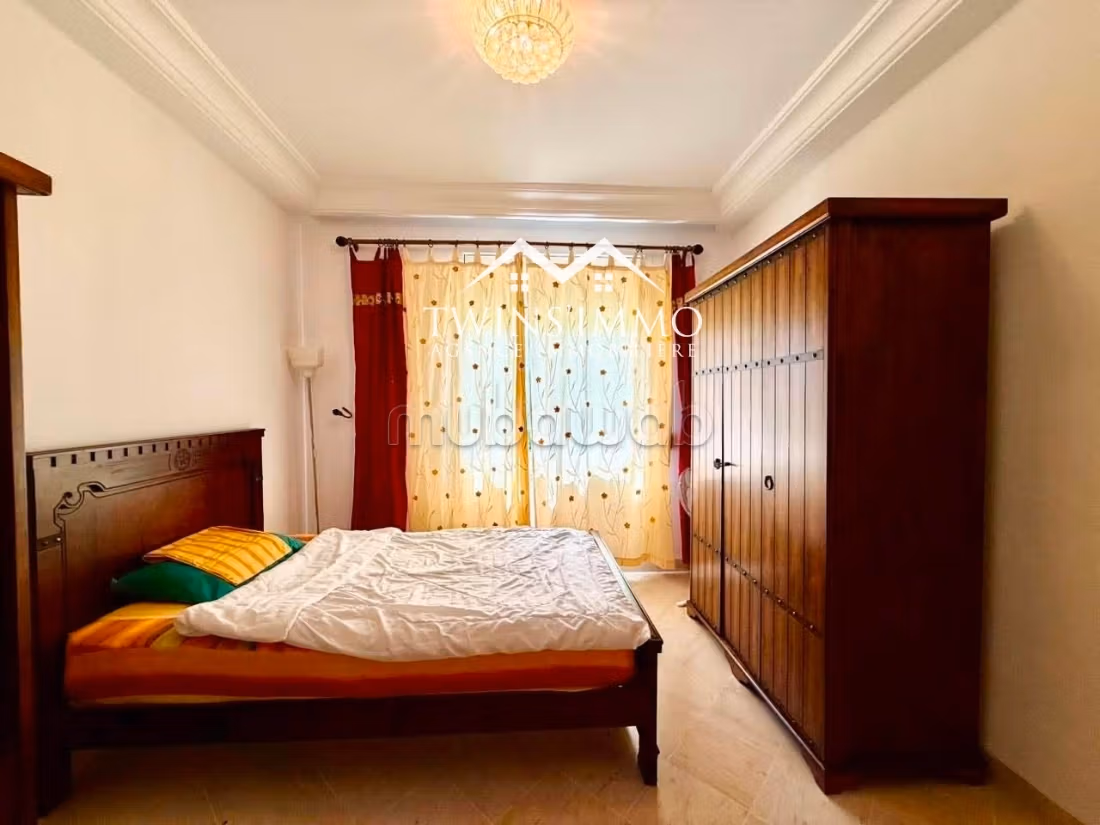 Duplex S3 vuoto o arredato a Sidi Daoud