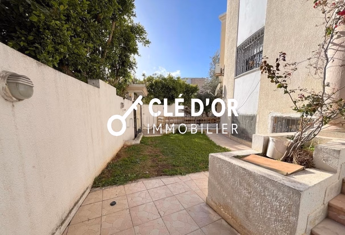 Villa S7 in vendita ad Ain Zaghouan Nord