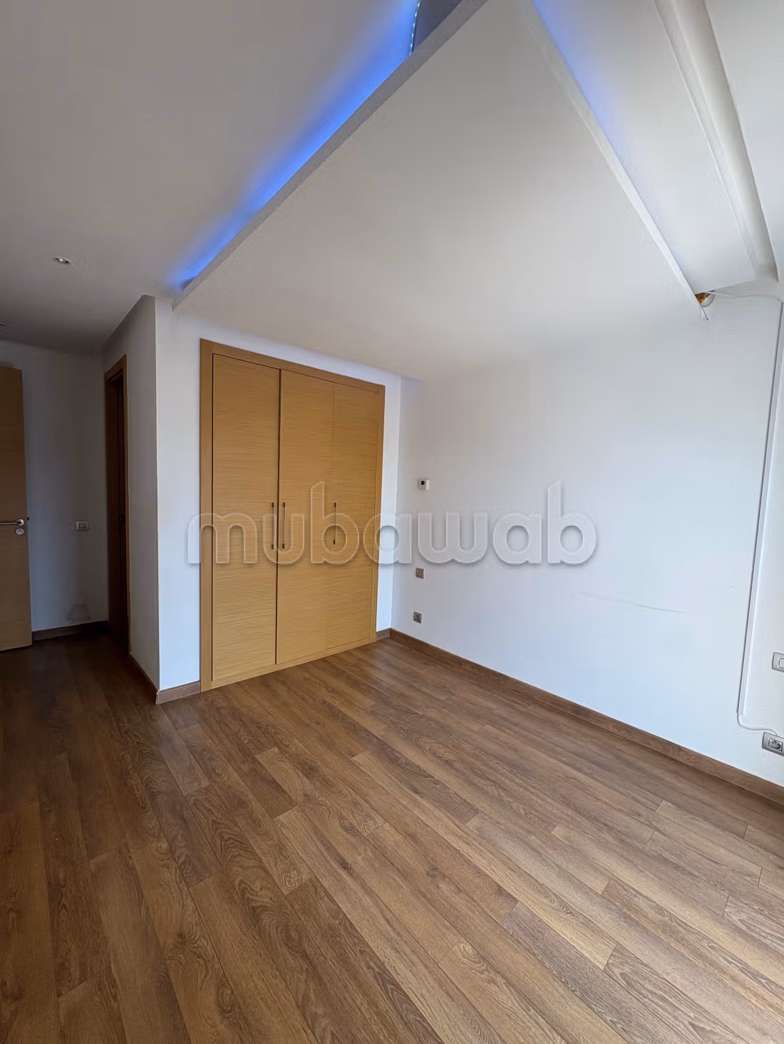 Superbo appartamento in affitto a Prestigia. 2 belle camere da letto