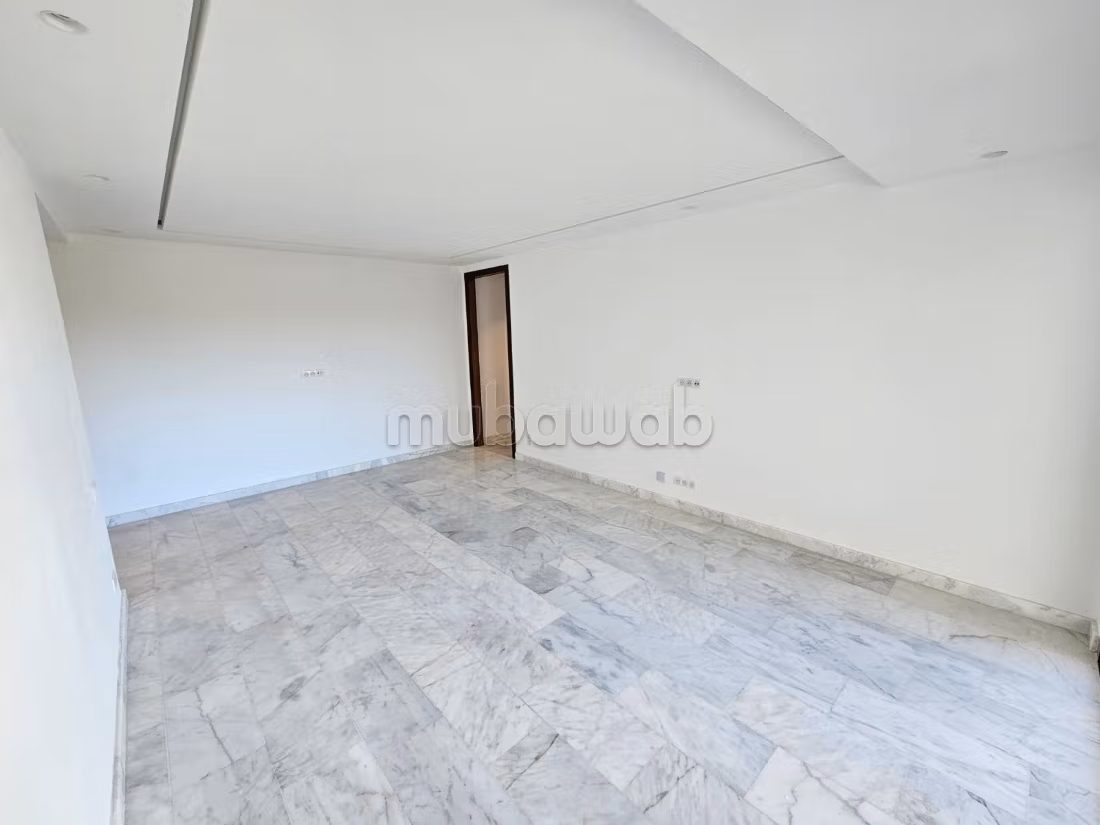 Bellissimo appartamento in affitto a Casablanca Finance City. 2 camere da letto. Doppio vetro e riscaldamento centrale