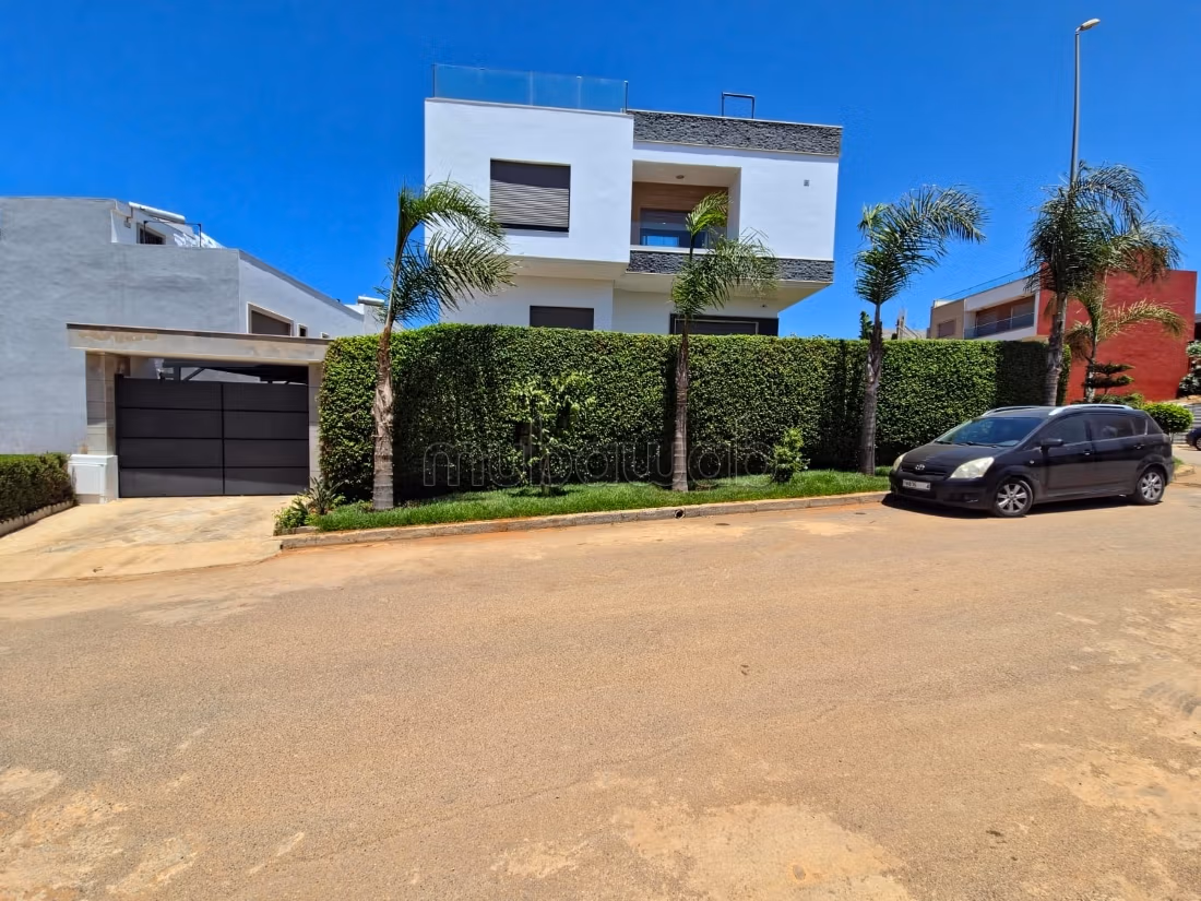 Perceel Villa van 354m², 200m van Plage Princesse
