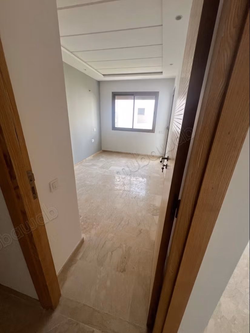 Location of empty two bedroom new palm apartment