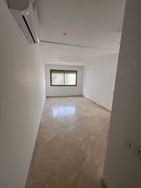 Location appart Vide deux ch palmier neuf