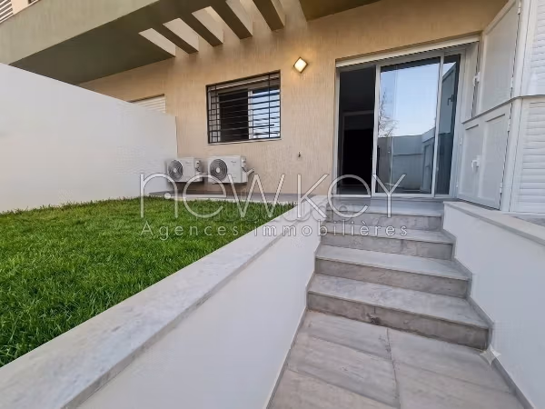 Appartamento S1 con giardino in affitto a La Soukra