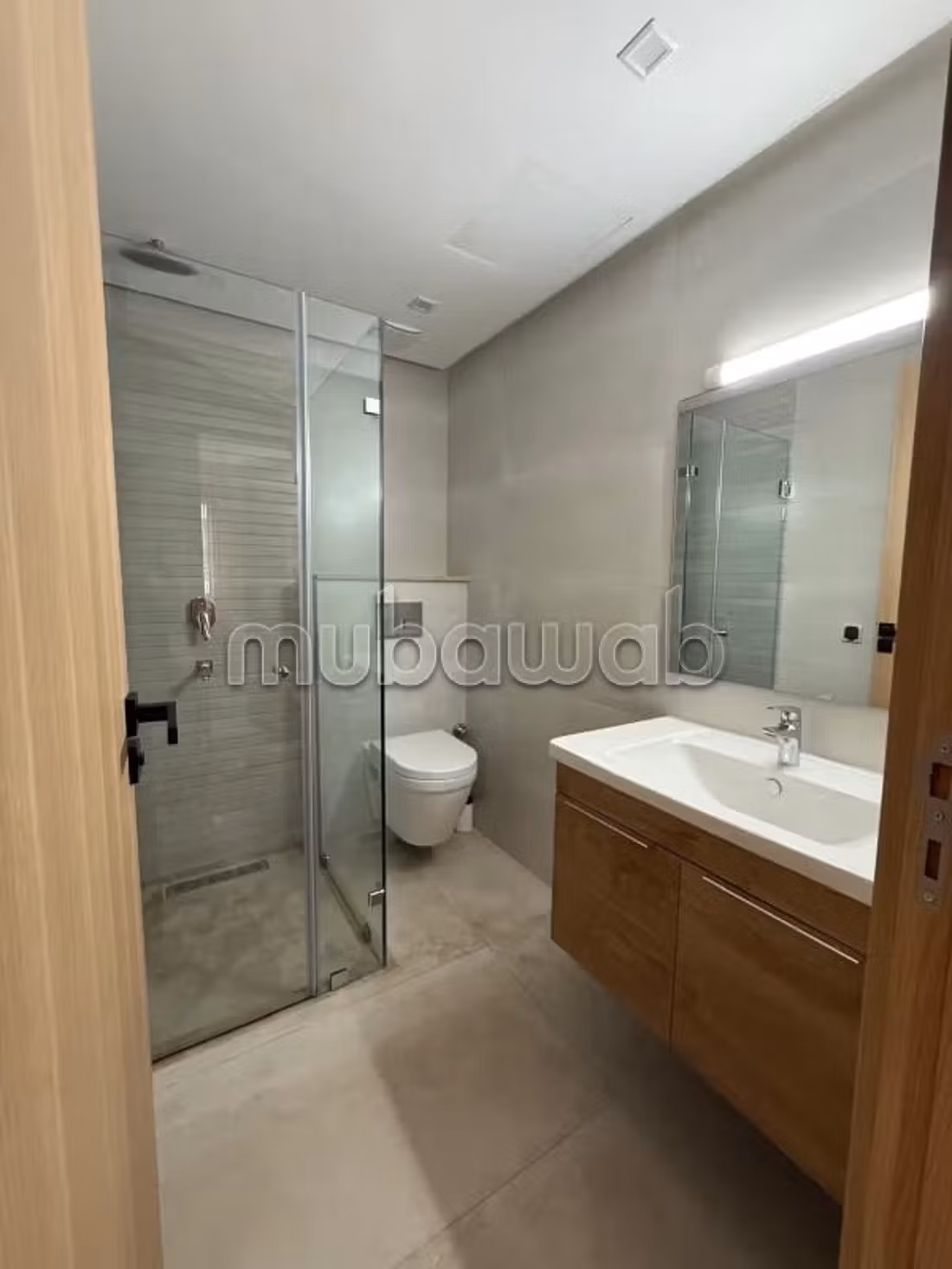 Appartamento arredato nuovo a Hay Riad