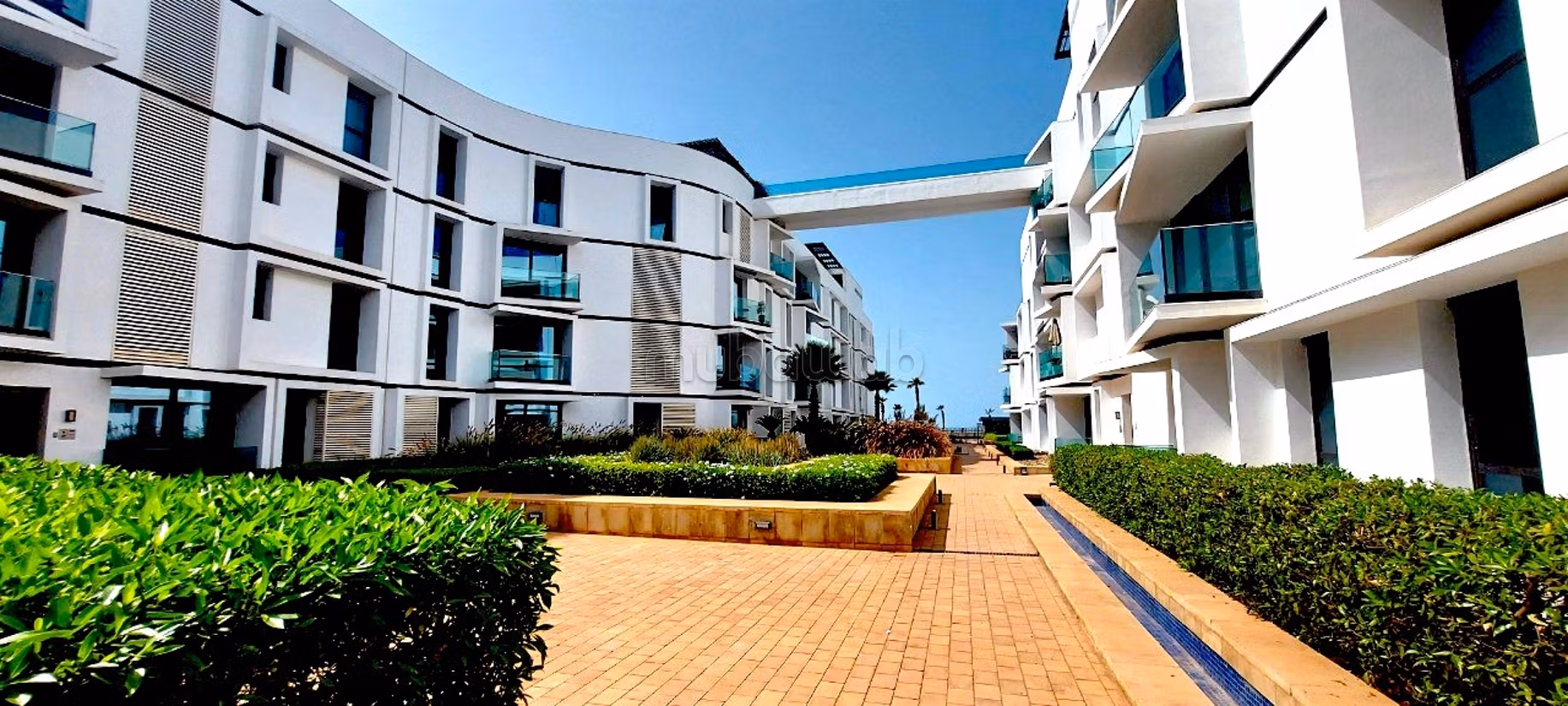 Anfa Place, Luxe 111 m² Pieds dans l'Eau — 2
