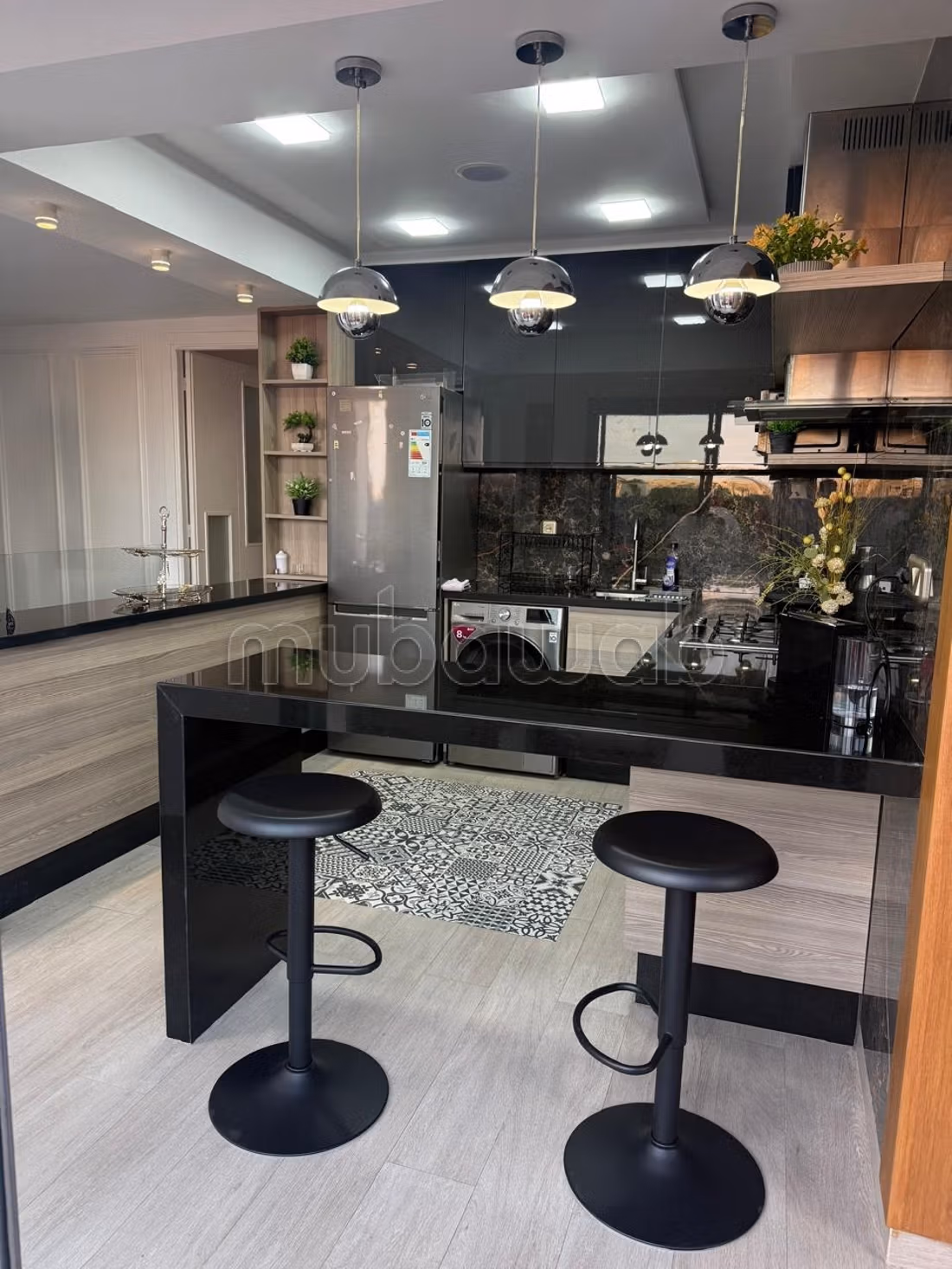 Splendido appartamento in affitto a Al Jawhar. L'area è di 60 m². Arredato.