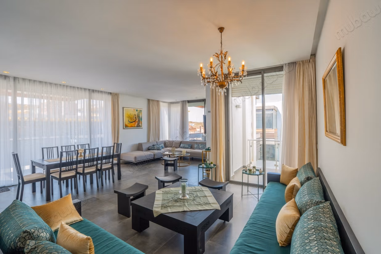 Gemeubileerd appartement met zeezicht