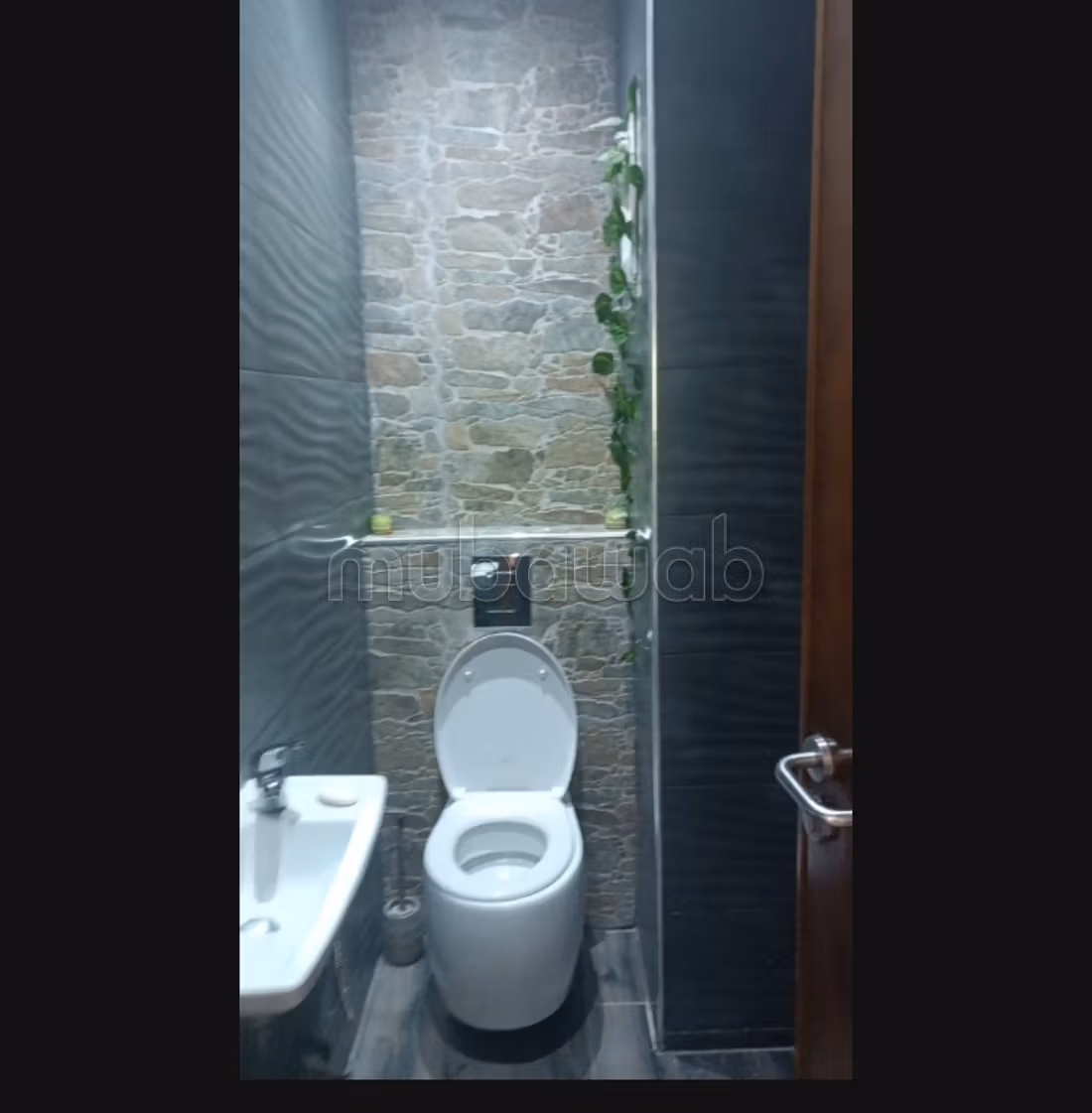 Apartment for rent in Marjane. 4 pleasant rooms. Traditional Moroccan lounge, secure residence