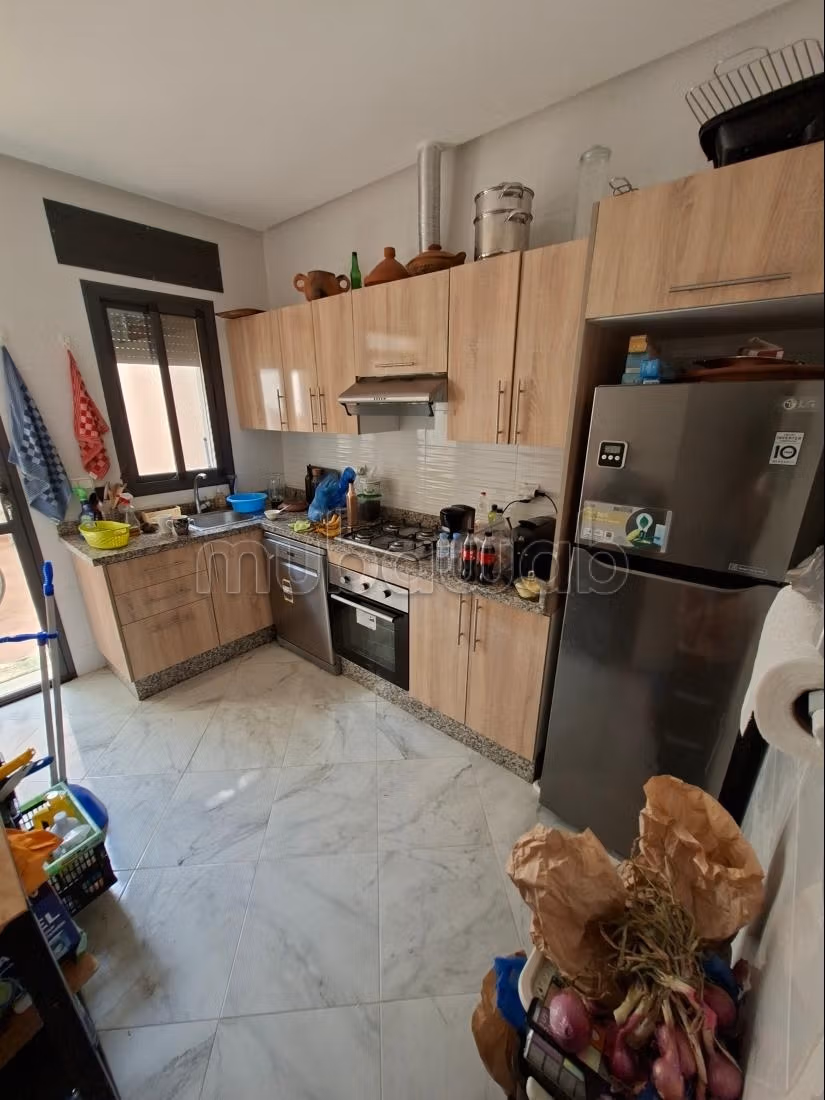 Appartement te koop in Martil. 2 slaapkamers. Goed ingericht