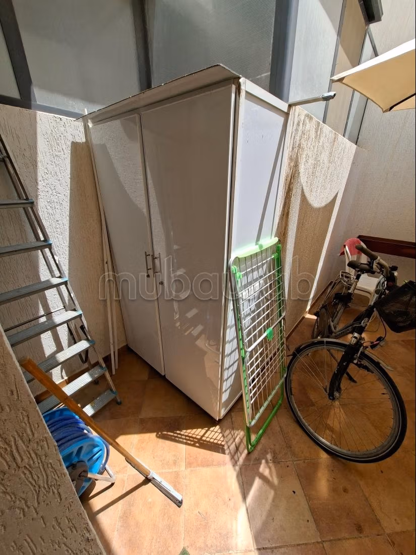 Appartement te koop in Martil. 2 slaapkamers. Goed ingericht