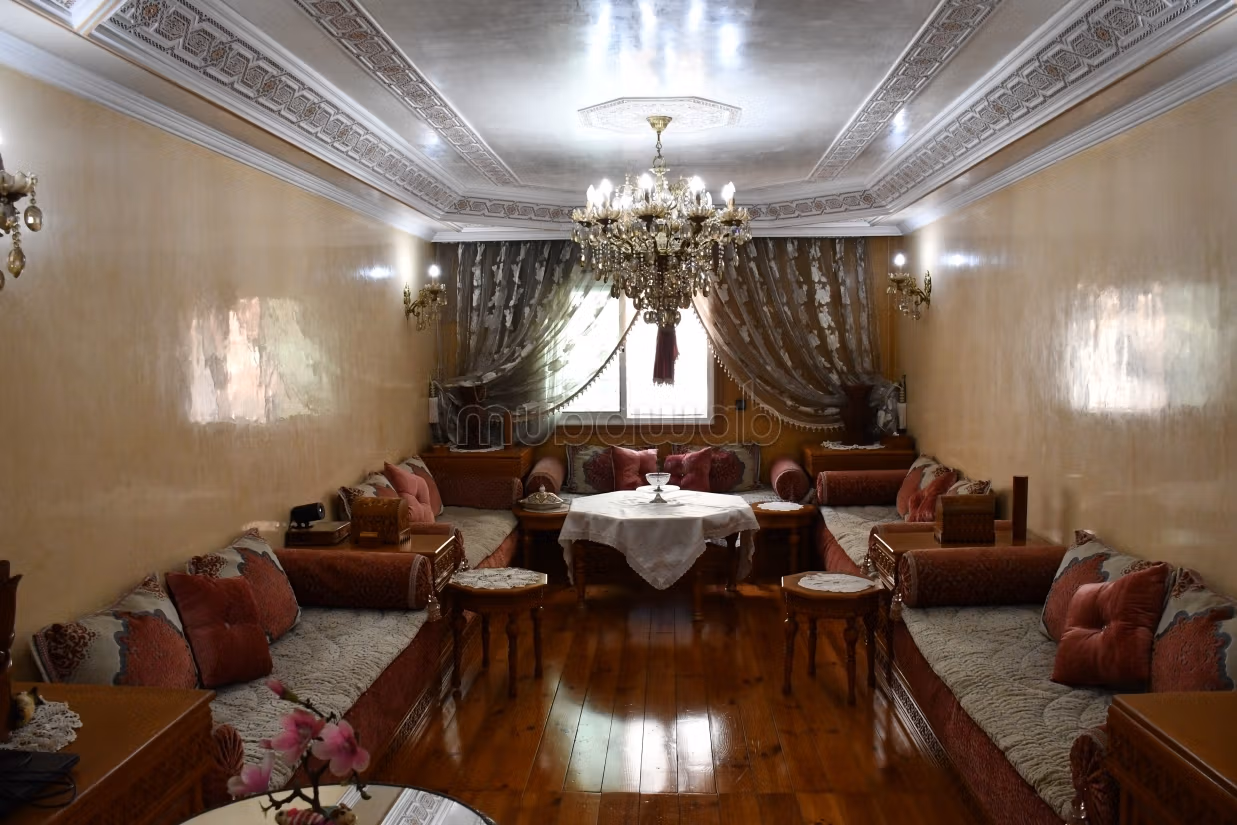 Appartement à l'achat à Salmia 2.2 belles chambres. Bien meublé — 3