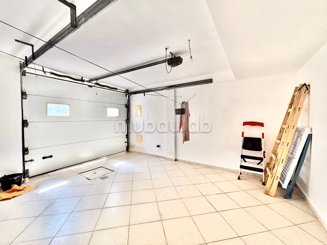 4 Bedroom Villa with Pool in Tamaris, Renovated