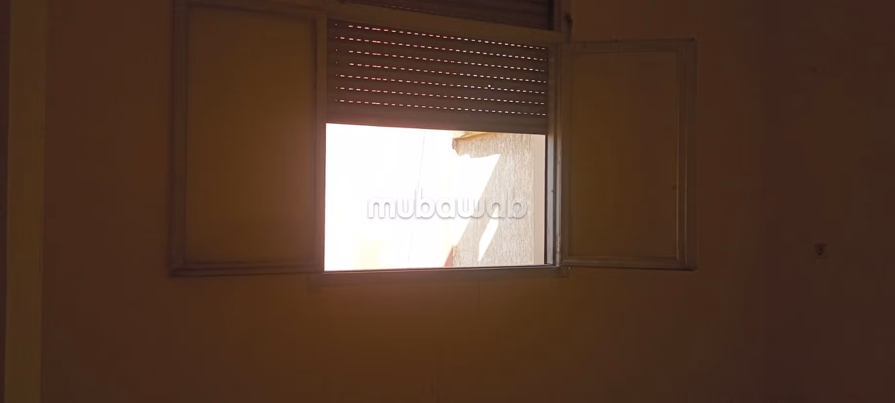 Maison en vente à Berrechid. 
Surface de 184 m². 
Grand balcon