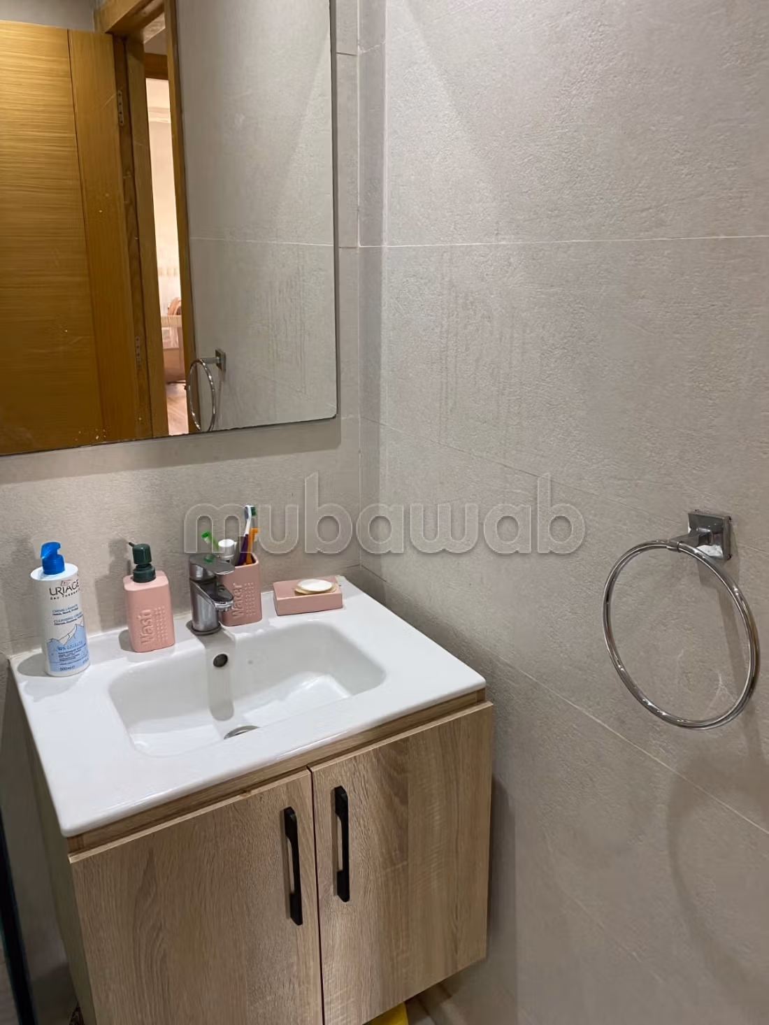 Ubicación de un excelente apartamento amueblado en Sala Al Jadida