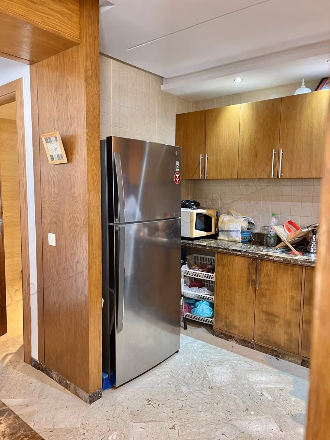 Luxueus gemeubileerd 2-slaapkamer appartement met terras