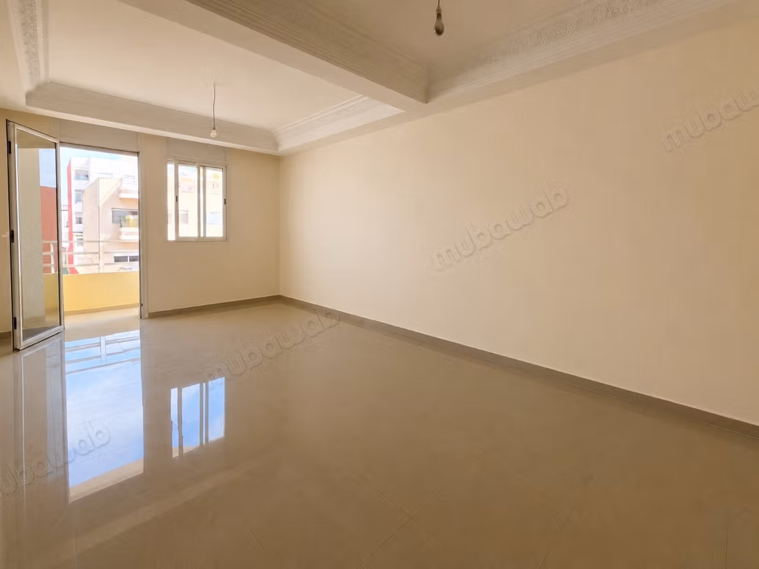 Appartement lumineux de 76 m², Double façade, Wifak