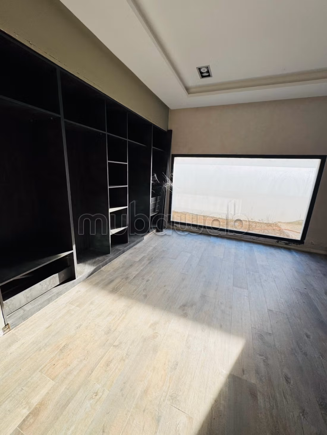 En venta 5,000 m² casa y piscina OumAzza