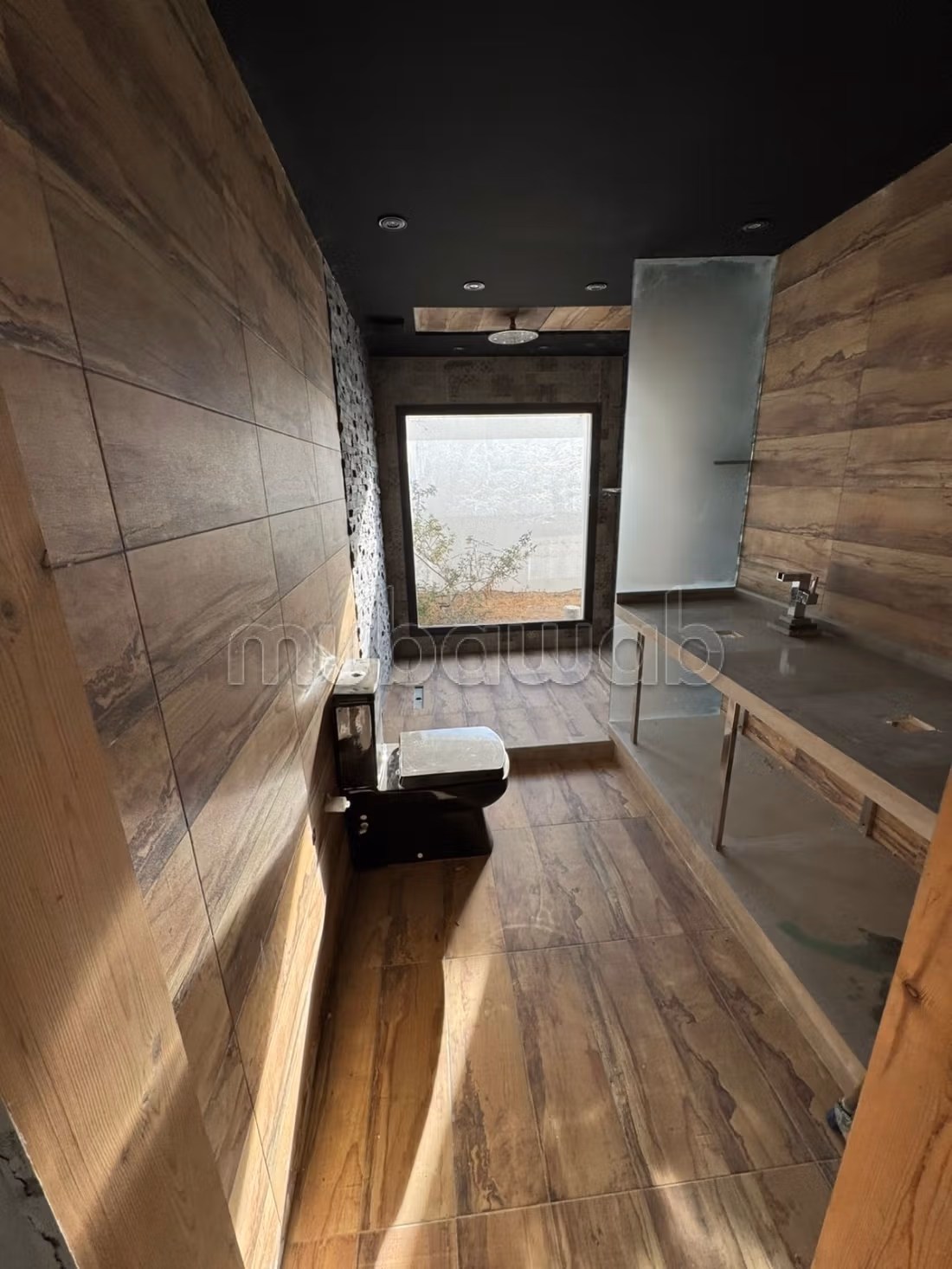 En venta 5,000 m² casa y piscina OumAzza