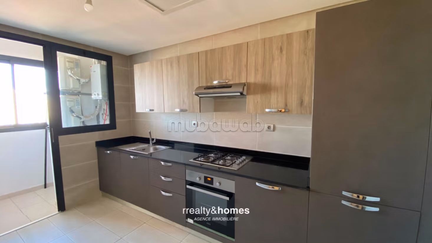 Unfurnished apartment for rent Hay Riad, Rabat