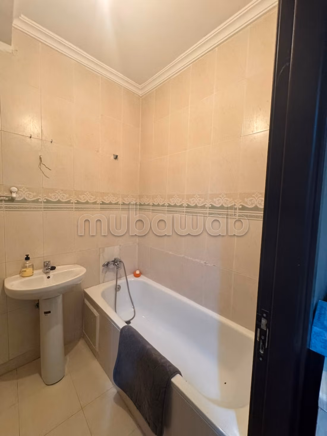 مجمع طنجيس اقامة بابل العمارة 03 
الطابق الاول