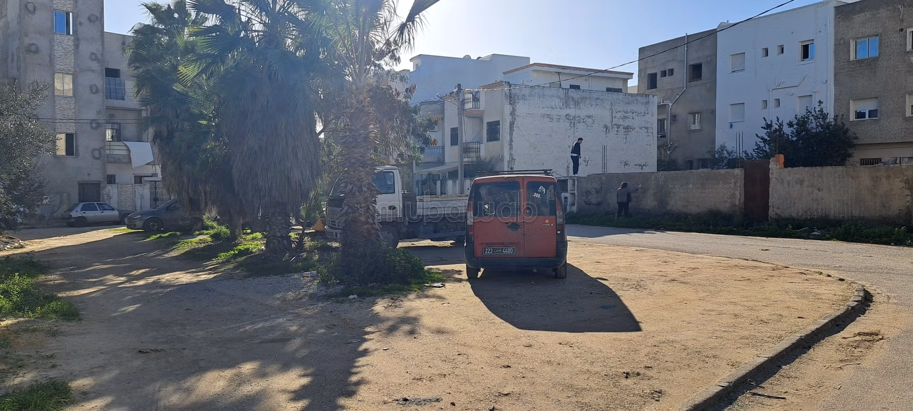 3 lotti di terreno edificabili a Douar Hicher
