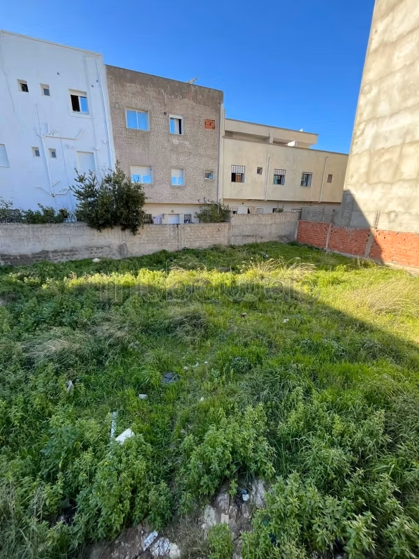 3 lots de terrain constructibles à Douar Hicher