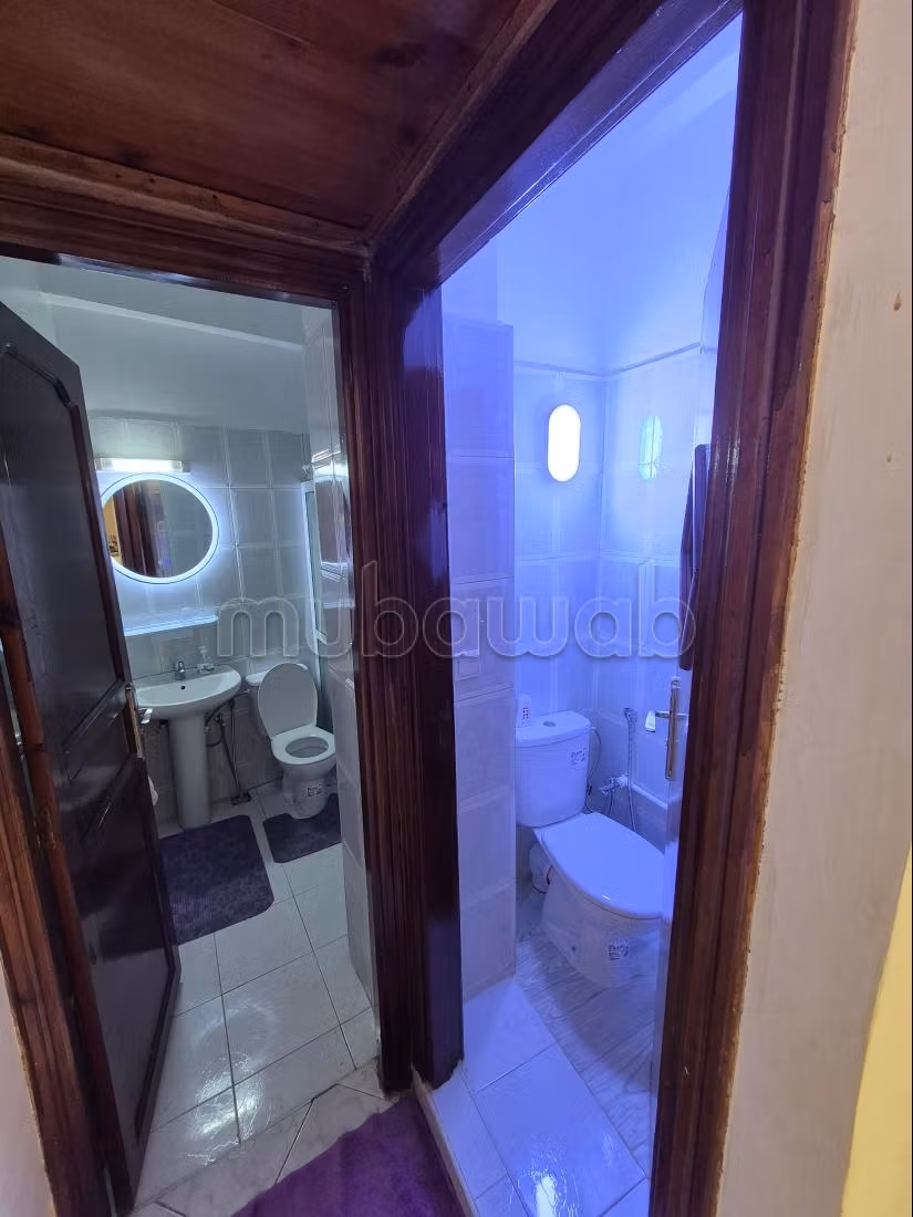 Bellissimo appartamento in affitto a Nouvelle Ville. Superficie di 100 m². Arredato