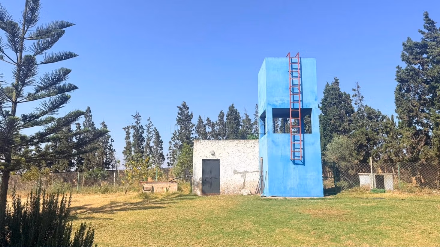 Magnifieke volledig uitgeruste boerderij van 2 hectare te koop