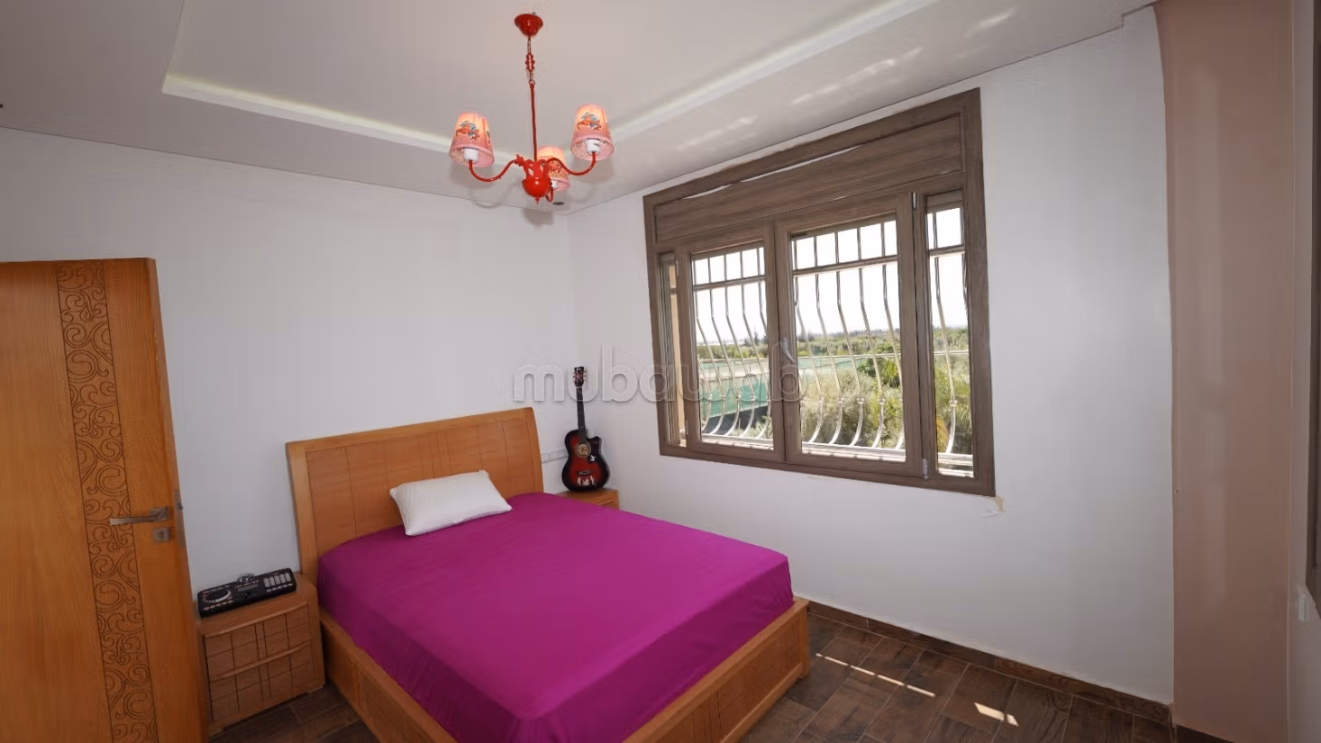 Finca formidable con piscina en venta en Issen