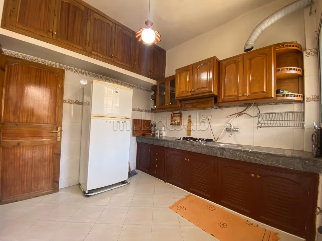 Apartments for rent in the center. 2 pleasant rooms. Concierge service available, air conditioning system