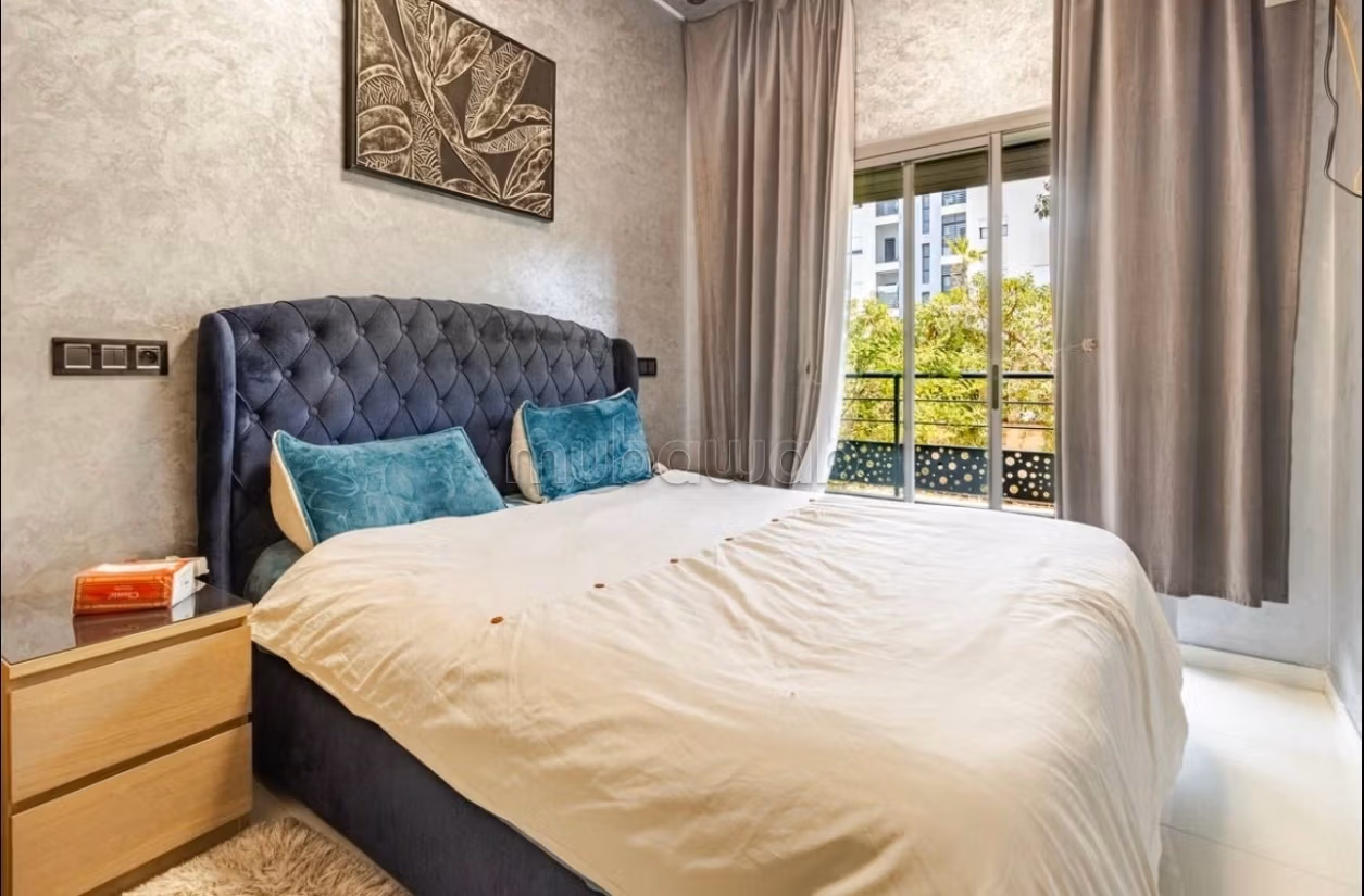 Affitta questo appartamento a El Mansouria. Superficie totale 80 m². Arredato
