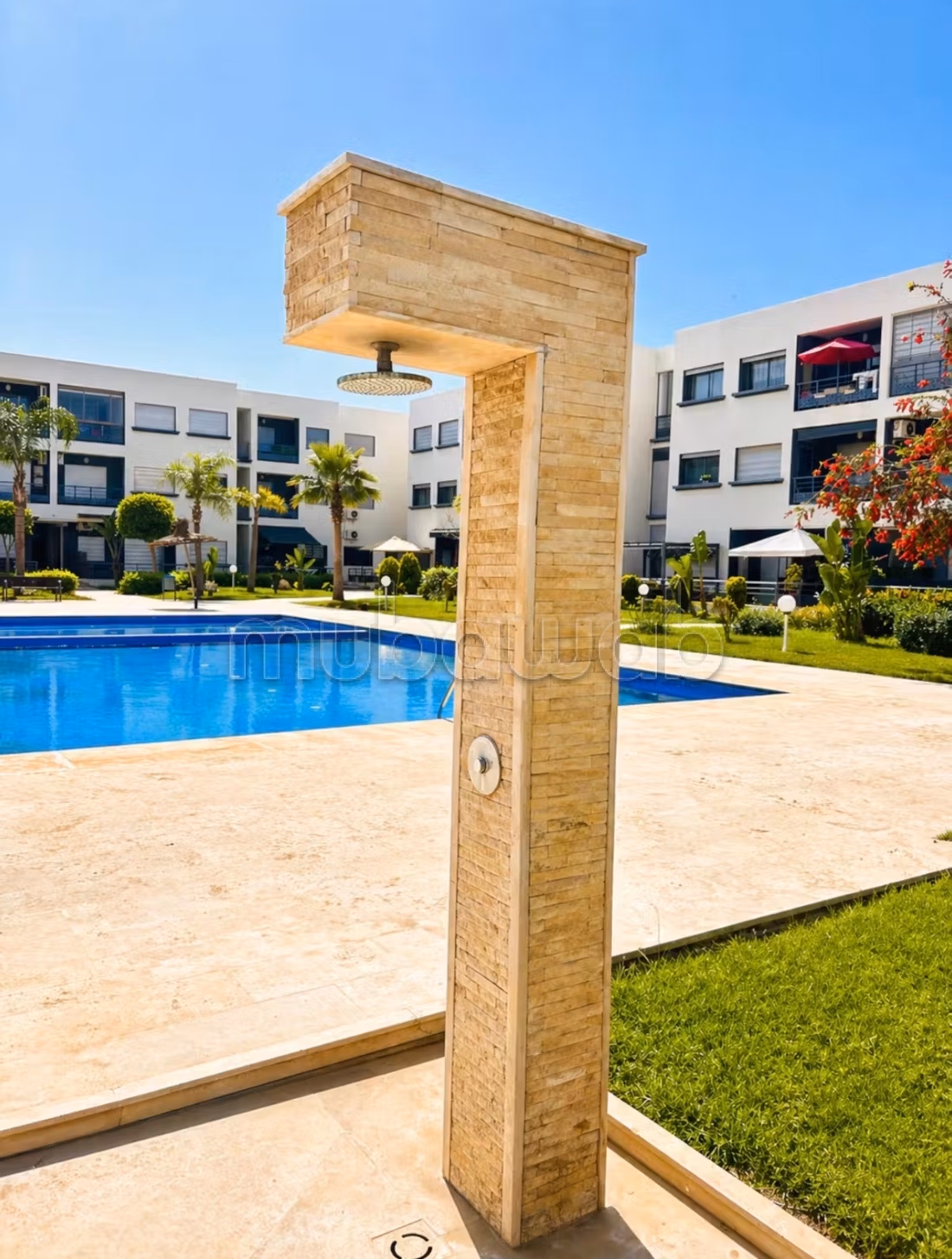 Affitta questo appartamento a El Mansouria. Superficie totale 80 m². Arredato