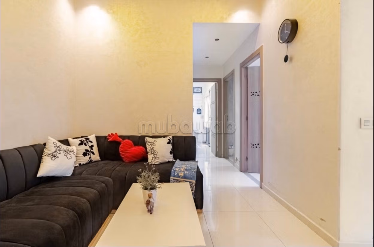 Affitta questo appartamento a El Mansouria. Superficie totale 80 m². Arredato