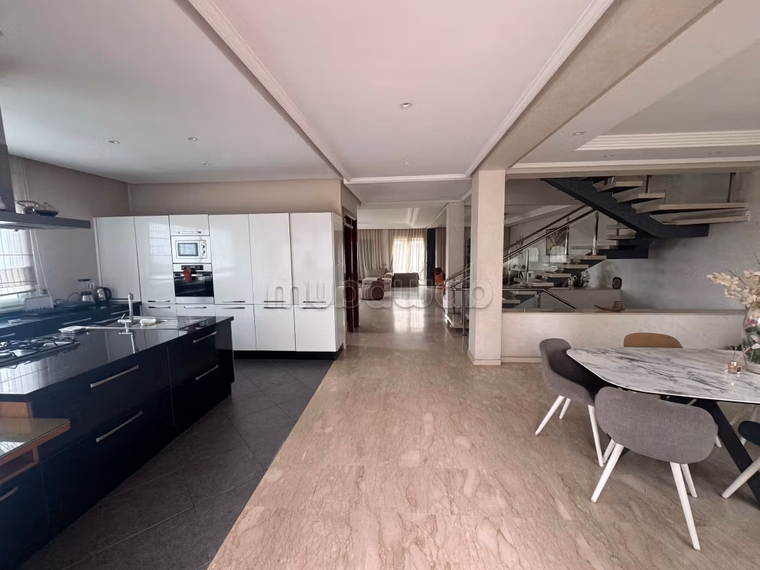 Villa de luxe a vendre 350m2 nassim 2 casablanca