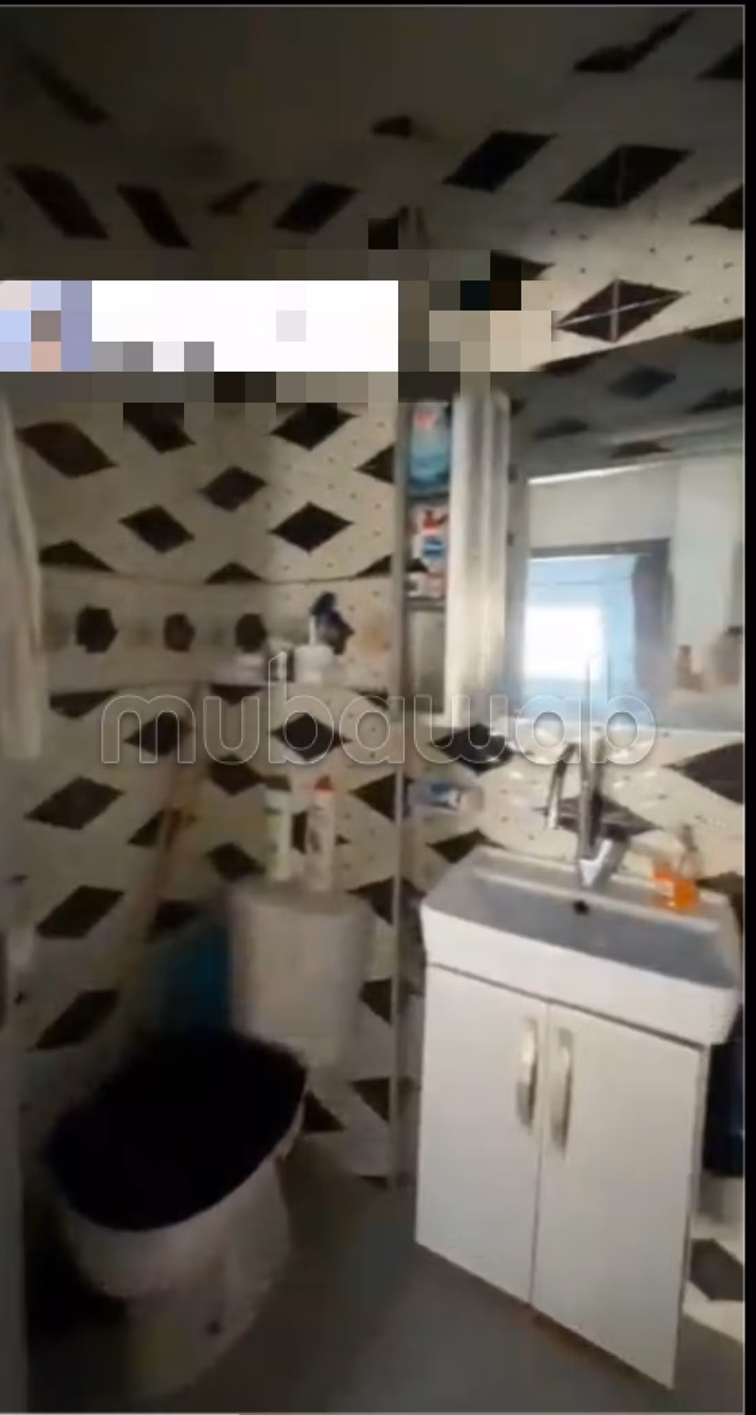 Vend appartement à Hay Houda.
3 chambres.
Bien meublé — 3