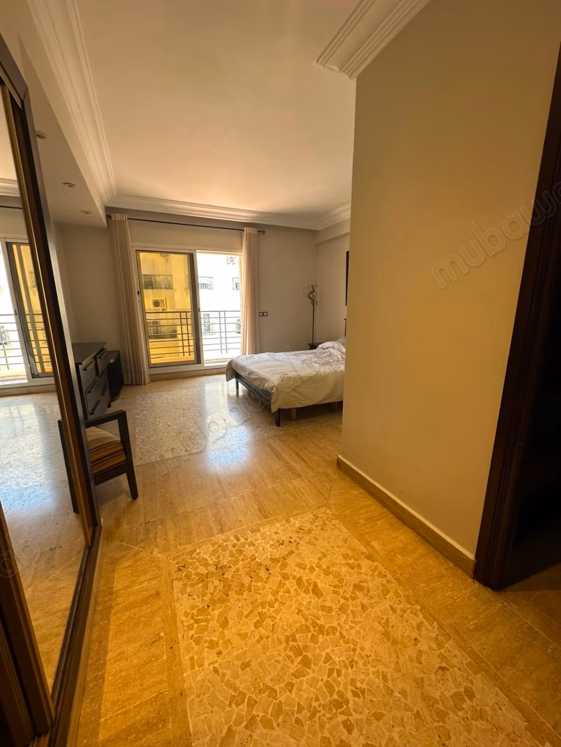 Appartement racine 
3 chambre meuble