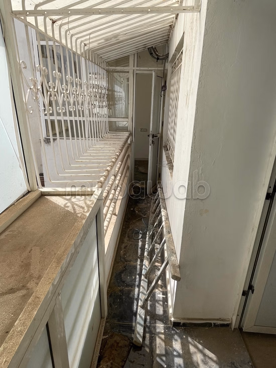 Appartement rénové 3 chambres – 4ᵉ étage – Boulevard Ghandi — 3