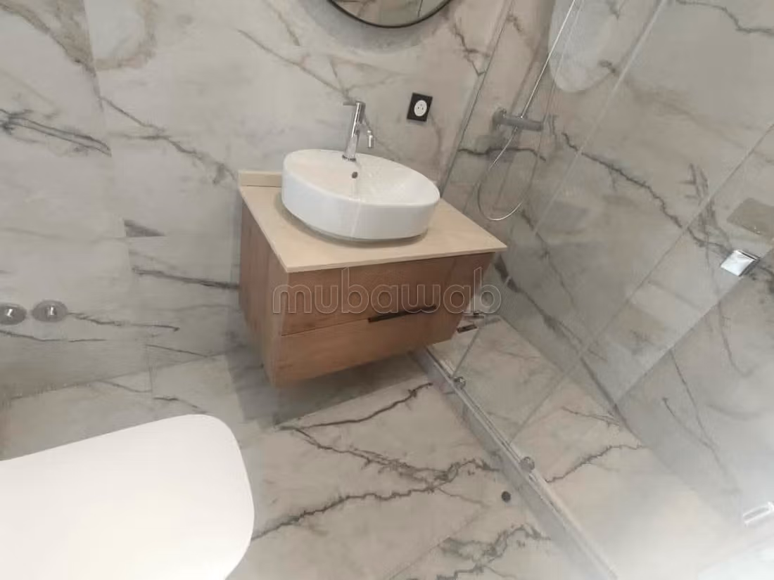Empty apartment 64m² Palmier 7300 Dh